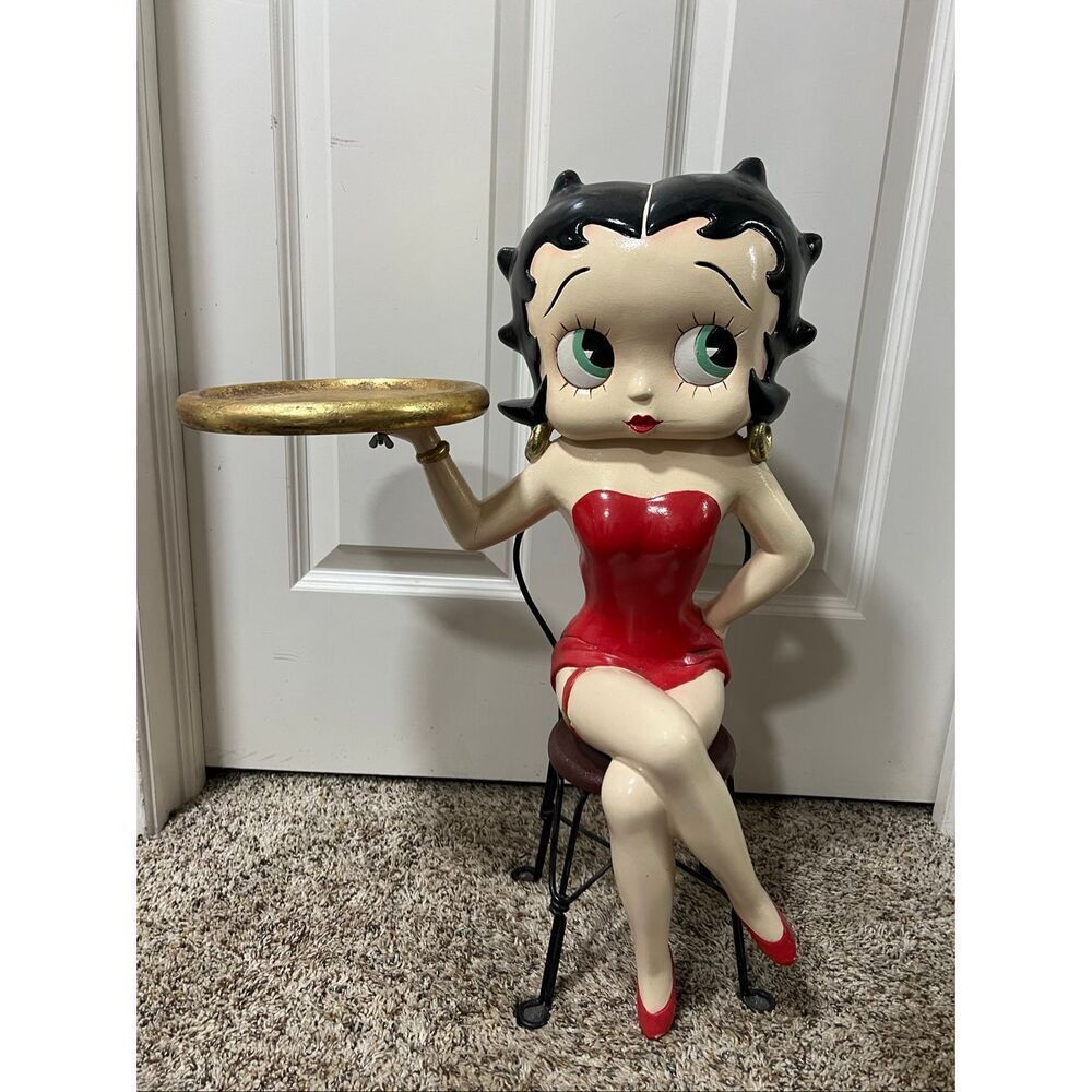 Very rare vintage betty boop sitting sculpture decor